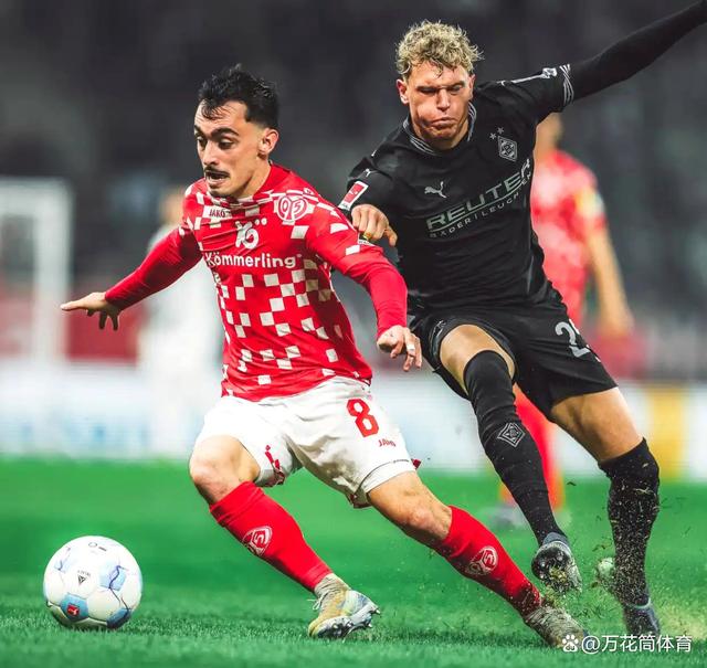 半岛体育官网安全-拜仁血洗对手晋级德甲霸主稳坐前列的简单介绍