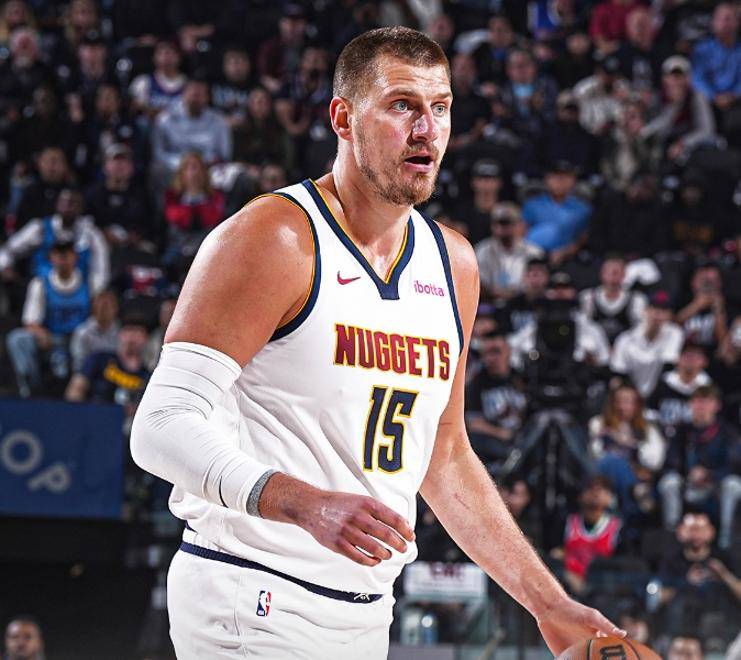 半岛体育官网入口下载-沙尔克遭遇主场溃败，卫冕形势岌岌可危！的简单介绍