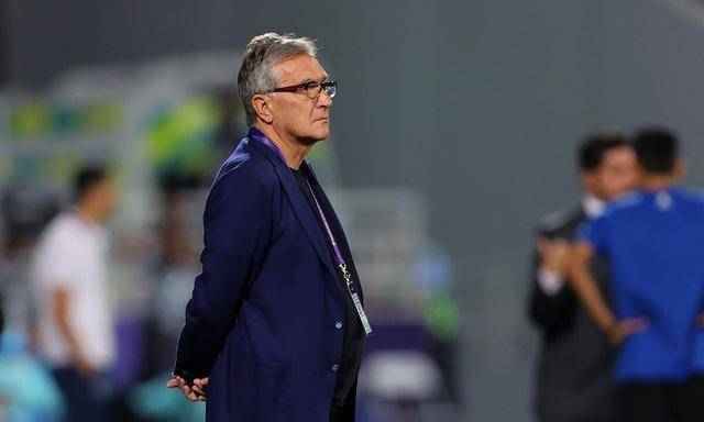 半岛体育官网首页-关于玻利瓦尔主帅采取新战术备战，球队备战激情高涨的信息