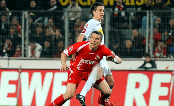 半岛体育app官方下载-门兴格拉德巴赫客平对手，仍保持不败纪录的简单介绍